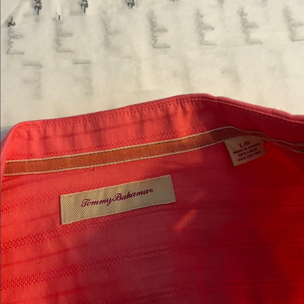 EUC! Tommy Bahama coral linen Button-Up Shirt. Large. - Picture 2 of 3